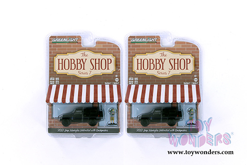 Greenlight - The Hobby Shop Series 7 | Jeep&reg; Wrangler Unlimited MOPAR&reg; Off-Road Edition with Backpacker (2012, 1/64 scale diecast model car, Black) 97070F/48