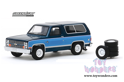 Greenlight - The Hobby Shop Series 8 (1/64 scale diecast model car, Asstd.) 97080/48