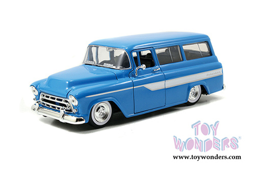 Jada Toys Just Trucks - Chevrolet&reg; Suburban (1957, 1/24 scale diecast model car, Blue) 97190/4