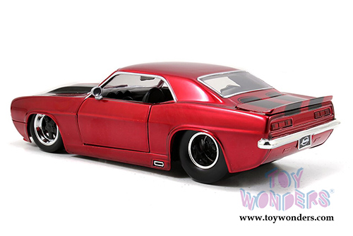 Jada Toys Bigtime Muscle - Chevy Camaro Hard Top (1969, 1/24 scale diecast model car, Asstd.) 97402