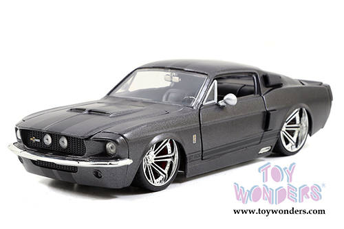 Jada Toys - Metals Die Cast | Big Time Muscle Shelby GT500 Hardtop (1967, 1/24 scale diecast model car, Charcoal Gray) 97411