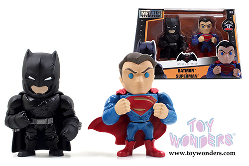Jada Toys - Metals Die Cast | Batman v Superman - Armored Batman and Superman Twin Pack Alternate Version Figures (4" diecast model toy, Black and Blue) 97524