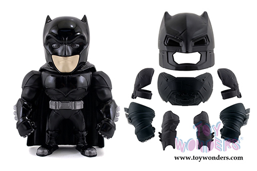 Jada Toys DC Comics - Batman v Superman - Armored Batman Alternate Version Figure (6" diecast model toy, Black) 97525