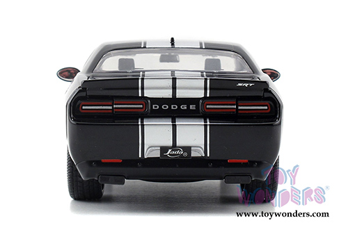 Jada Toys Bigtime Muscle - Dodge Challenger SRT Hellcat Hard Top (2015, 1/24 scale diecast model car, Asstd.) 97600