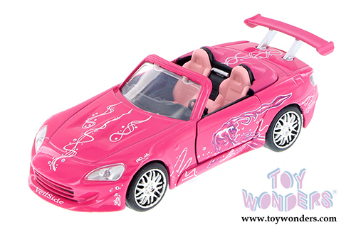 Jada Toys Fast & Furious - Suki's Honda S2000 Convertible F8 "The Fate of the Furious" Movie (2001, 1/32 scale diecast model car, Pink) 97610