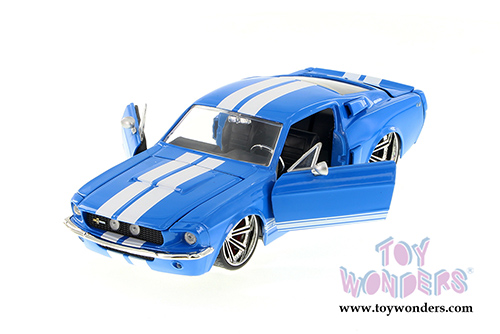 Jada Toys Bigtime Muscle - Shelby GT-500 Hardtop (1967, 1/24 scale diecast model car, Asstd.) 97672XW