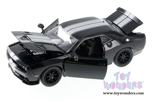 Jada Toys Bigtime Muscle - Dodge Challenger SRT Hellcat Hard Top (2015, 1/24 scale diecast model car, Asstd.) 97859DP1