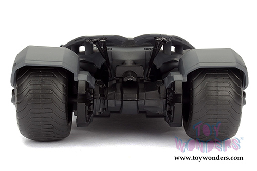 Jada Toys - Metals Die Cast | Batman vs Superman&trade; Batmobile&trade; & Batman&trade; figure (1/24, diecast model car, Black) 98034