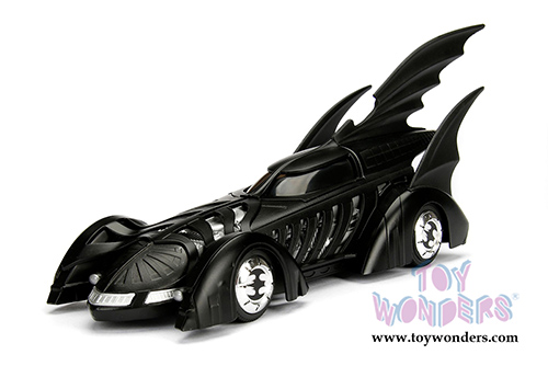 Jada Toys - Metals Die Cast | 1995 Batman Forever&trade; Batmobile&trade; with Batman&trade; figure (1/24, diecast model car, Black) 98036