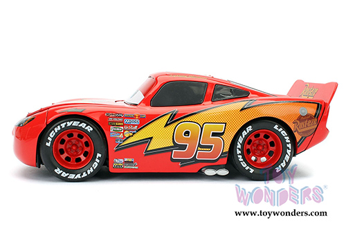 Jada Toys - Disney Pixar CARS | Lightning McQueen (1/24 diecast model toy, Red) 98099