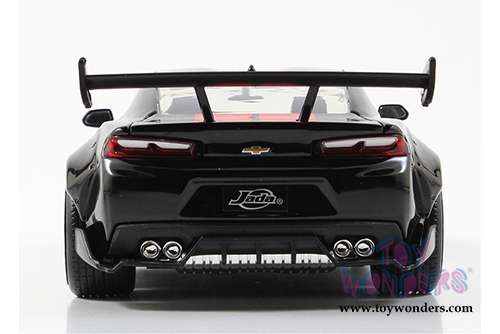 Jada Toys Bigtime Muscle - Chevy Camaro SS Hardtop (2016, 1/24 scale diecast model car, Asstd. w/ Stripes) 98136WA1