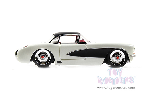 Jada Toys Bigtime Muscle - Chevrolet® Corvette® (1957, 1/24 scale diecast model car, White/Black) 98161/4
