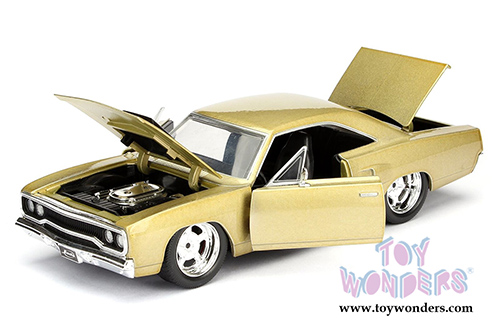 Jada Toys Bigtime Muscle - Plymouth Road Runner Hardtop (1970, 1/24 scale diecast model car, Asstd.) 98243DP1