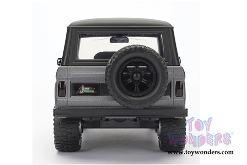 Jada Toys Just Trucks | Ford Bronco Hardtop (1973, 1/24 scale diecast model car, Gray) 98279