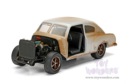 Jada Toys Fast & Furious - Dom's Chevrolet® Fleetline F8 (Dirty version) (1/32 scale diecast model car, Beige) 98303/24