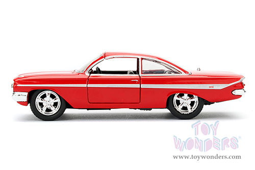 Jada Toys Fast & Furious - Dom's Chevy Impala F8 "The Fate of the Furious" Movie (1/32 scale diecast model car, Red) 98304/24