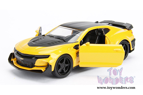 Jada Toys - Metals Die Cast | TRANSFORMERS 5 Chevy&reg; Camaro&reg; Bumblebee&reg; (2016, 1/24, diecast model car, Yellow w/Black) 98399