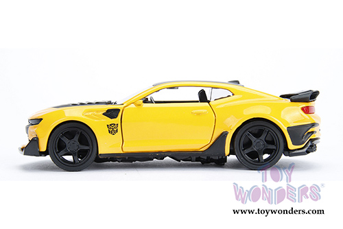 Jada Toys - Metals Die Cast | TRANSFORMERS 5 Chevy&reg; Camaro&reg; Bumblebee&reg; (2016, 1/24, diecast model car, Yellow w/Black) 98399