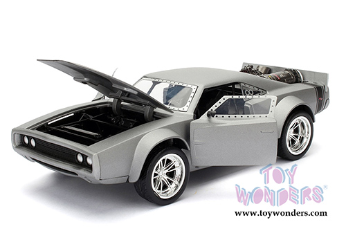Jada Toys Fast & Furious - Dom's Ice Charger F8 "The Fate of the Furious" Movie (1/24 scale diecast model car, Semi Gun Metal Grey) 98427