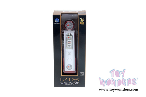 Lucky Road Signature - Digital Gas Pump Chevrolet Corvette (1/18 scale diecast model, White) 98671