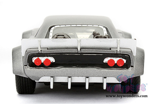 Jada Toys Fast & Furious - F8 Assortment "The Fate of the Furious" Movie (1/32 scale diecast model car, Asstd.) 98674DP2