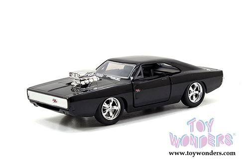 Jada Toys Fast & Furious - F8 Assortment "The Fate of the Furious" Movie (1/32 scale diecast model car, Asstd.) 98674DP5