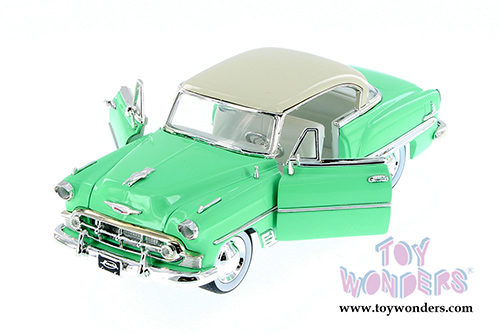 Jada Toys Showroom Floor - Chevy Bel Air Hardtop (1953, 1/24 scale diecast model car, Asstd.) 98885D