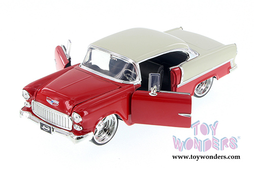 Jada Toys - Metals Die Cast | Bigtime Muscles Chevy&reg; Bel Air&reg; Hardtop (1955, 1/24 scale diecast model car, Asstd.) 98939D