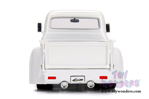 Jada Toys - Metals Die Cast Just Trucks | Ford F-100 Pickup (1956, 1/24 scale diecast model car, Asstd.) 99043WA1