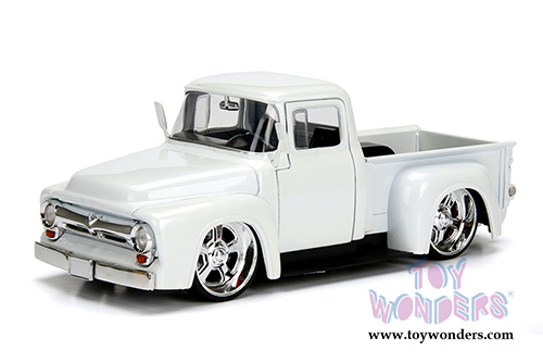 Jada Toys - Metals Die Cast Just Trucks | Ford F-100 Pickup (1956, 1/24 scale diecast model car, Asstd.) 99043WA1