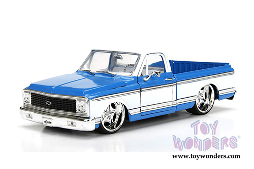 Jada Toys - Metals Die Cast Just Trucks | Chevy&reg; Cheyenne Pickup (1972, 1/24 scale diecast model car, Glossy Blue/White) 99046/4