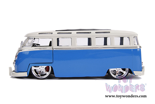 Jada Toys Bigtime Kustoms - Volkswagen Bus (1962, 1/24 scale diecast model car, Asstd.) 99055DP1