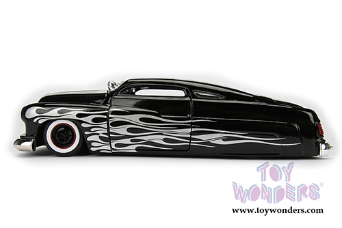 Jada Toys - Metals Die Cast Bigtime Kustoms | Mercury Hardtop (1951, 1/24 scale diecast model car, Asstd.) 99062DP1
