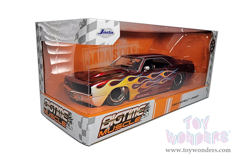Jada Toys Bigtime Muscle - Chevrolet® Camaro® (1969, 1/24 scale diecast model car, Candy Red/w Yellow Flames) 99085
