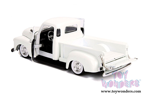 Jada Toys - Metals Die Cast Just Trucks | Chevrolet&reg; 3100 Pickup "Custom Shop" (1953, 1/24 scale diecast model car, Pearl White) 99177