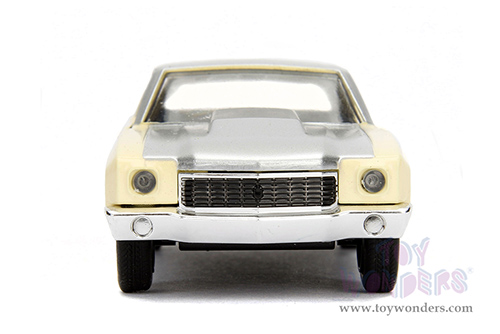 Jada Toys Fast & Furious - Chevrolet® Monte Carlo (1971, 1/32 scale diecast model car, Cream/Silver) 99516
