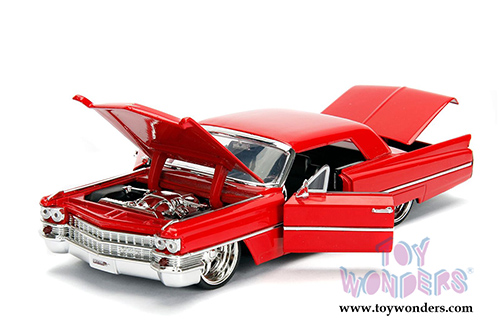 Jada Toys - Metals Die Cast | Bigtime Kustoms Cadillac&reg; Hardtop (1963, 1/24 scale diecast model car, Asstd.) 99550WA1