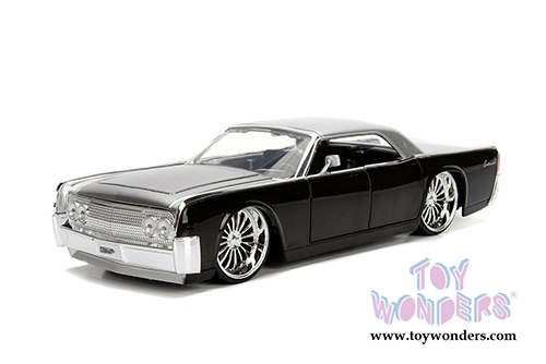 Jada Toys - Metals Die Cast | Lincoln Continental Hardtop (1963, 1/24 scale diecast model car, Asstd.) 99553WA1