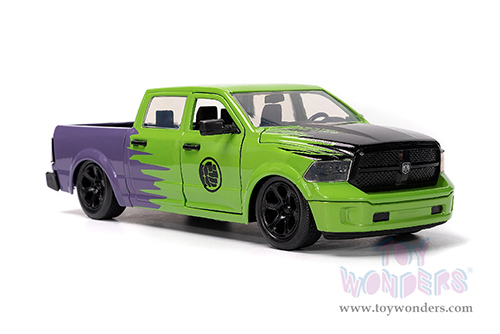 Jada Toys - Hollywood Rides | Dodge Ram 1500 Pickup Truck with Hulk™ Diecast figure "Marvel Avengers" (2014, 1/24 diecast model car, Green/Purple) 99726