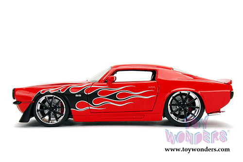 Jada Toys - Metals Die Cast | Bigtime Muscle Chevy&reg; Camaro&reg; Hard Top (1971, 1/24 scale diecast model car, Asstd.) 99969WA1