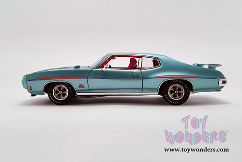Acme - Pontiac&reg; GTO&reg; Judge Hardtop (1970, 1/18 scale diecast model car, Mint Turquoise) 1801213