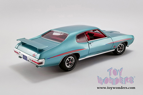 Acme - Pontiac&reg; GTO&reg; Judge Hardtop (1970, 1/18 scale diecast model car, Mint Turquoise) 1801213