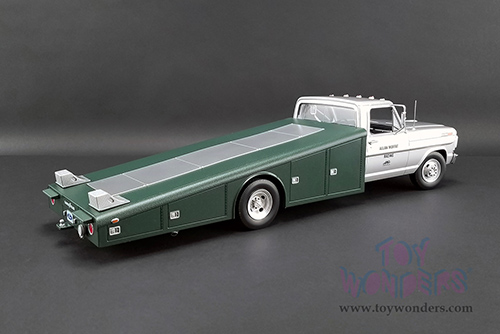 Acme - Ford F-350 Ramp Truck - Brut - Allan Moffat DDA Exclusive (1970, 1/18 scale diecast model car, White/Green) A1801402