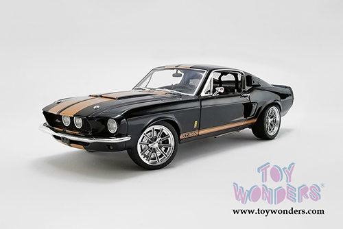 Acme - Ford Mustang Shelby&reg; GT500 Street Fighter Hardtop (1967, 1/18 scale diecast model car, Black/Gold) A1801837
