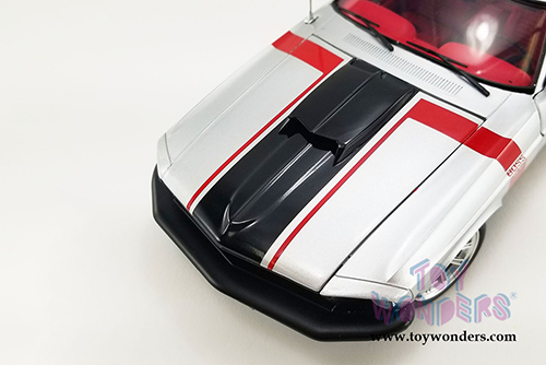 Acme - Ford Boss 302 Mustang Street Fighter Hardtop - Redline (1969, 1/18 scale diecast model car, Silver/Red) A1801842