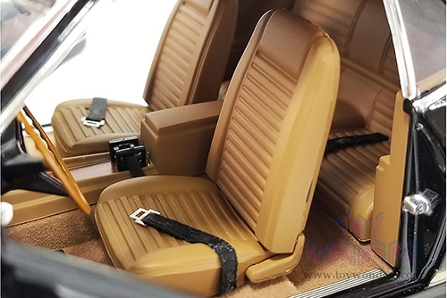 Acme - Ford Mustang  Boss 429 Semon "Bunkie" Knudson's Prototype (1969, 1/18 scale diecast model car, Black/Gold) A1801844