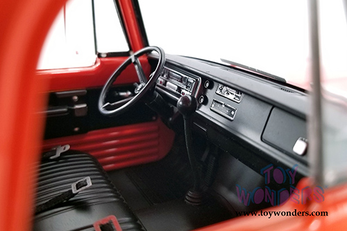 Acme - Dodge D-300 Ramp Truck (1970, 1/18 scale diecast model car, Burnt Orange) A1801900