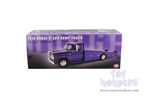 Acme - Dodge D-300 Ramp Truck (1970, 1/18 scale diecast model car, Plum Crazy) A1801913