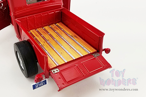 Acme -  Ford Hot Rod Pickup truck (1932, 1/18 scale diecast model car, Red) A1804100