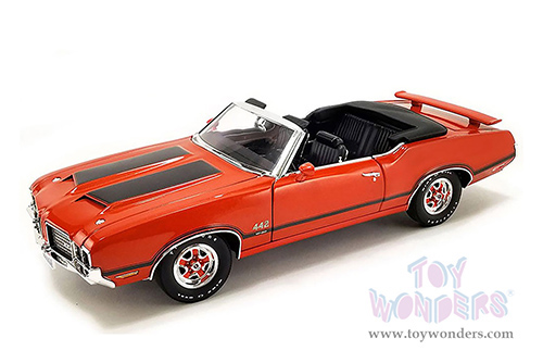 Acme - Oldsmobile 442 W-30 Convertible (1972, 1/18 scale diecast model car, Flame Orange/Black Stripes) A1805624